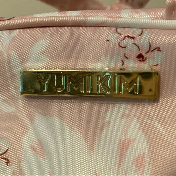 Yumi Kim hanging toiletry makeup cosmetic case - Picture 8 of 12